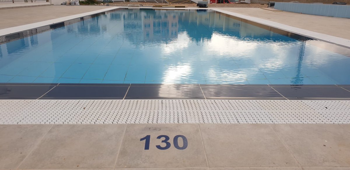 Palliser - Piscina Mercadal